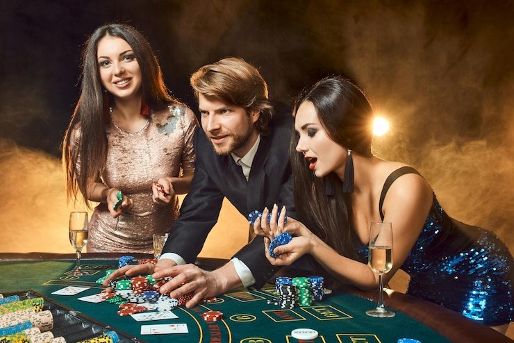 rk66 mobile app interface showing live-dealer tables and sportsbook markets